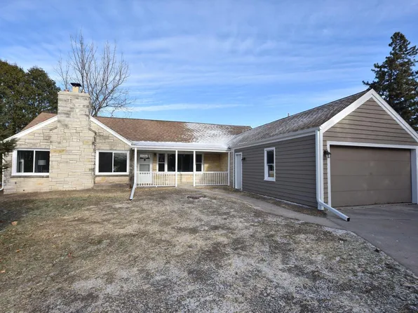 1130 Sunset COURT, Grafton, WI 53024