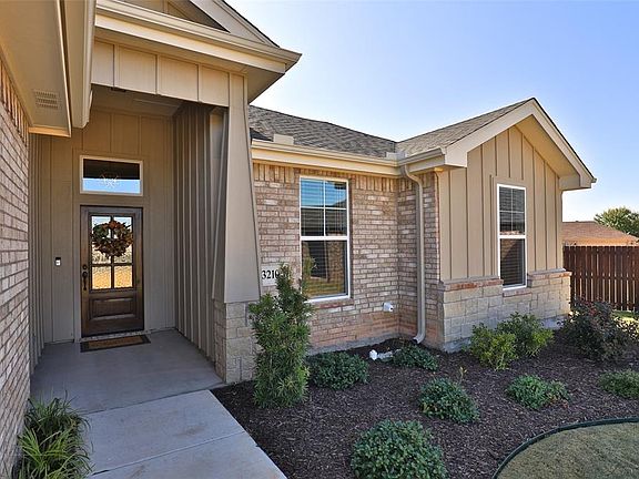2nd image of 3210 Settlers Way