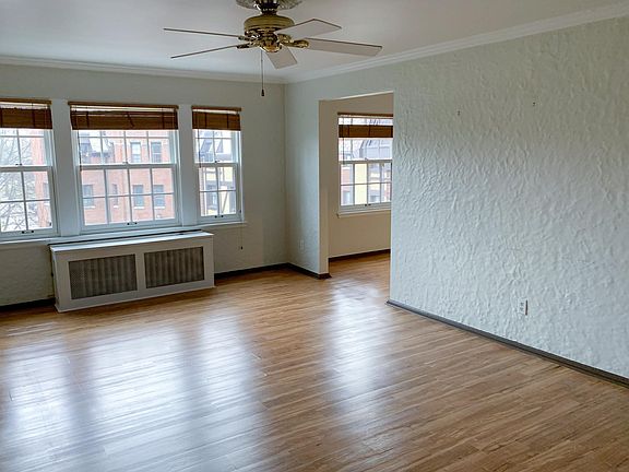 4th image of 1211 Far Hills Ave