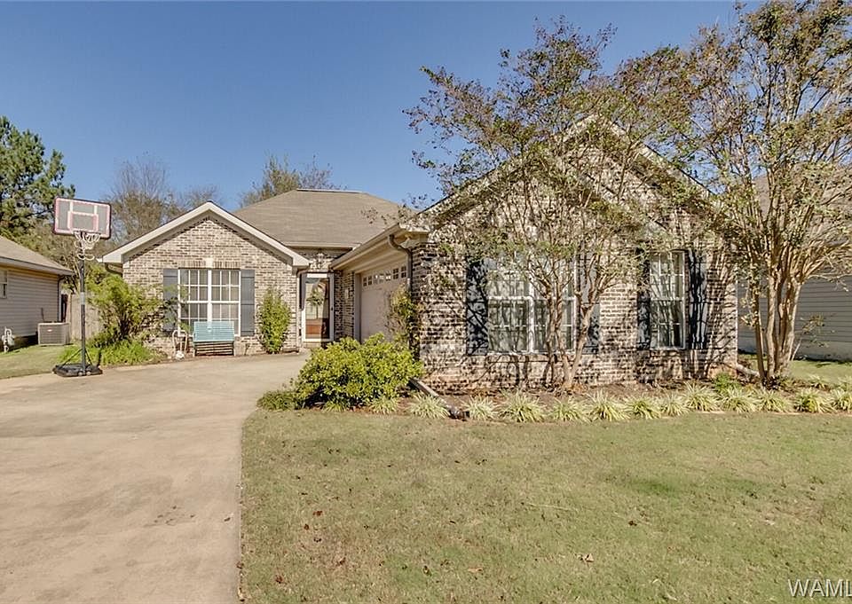 1st image of 4983 Ross Cir