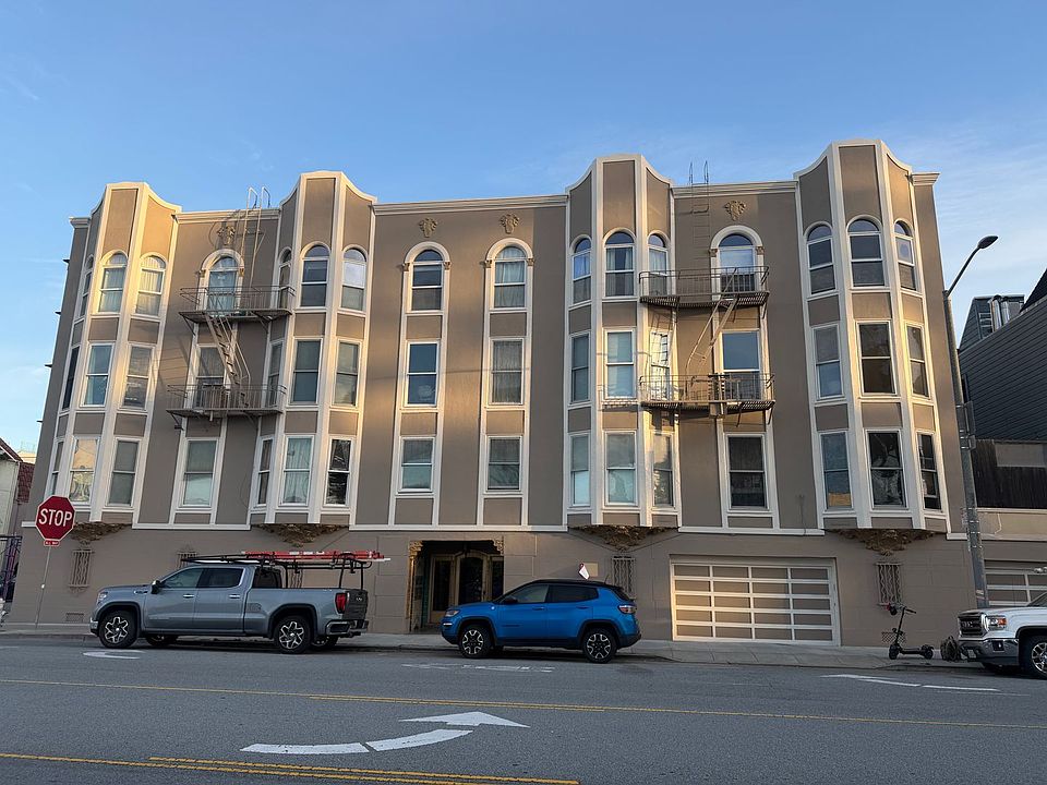 1st image of 1690 Bay St APT 303