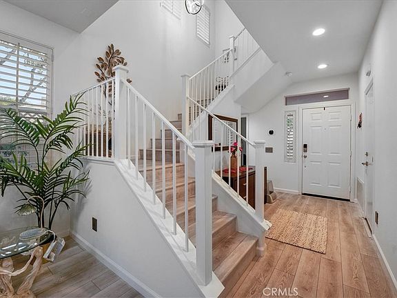 5th image of 3031 W Canyon Ave
