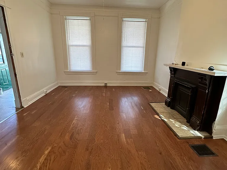 3019 Hackberry St #1 — Photo 7