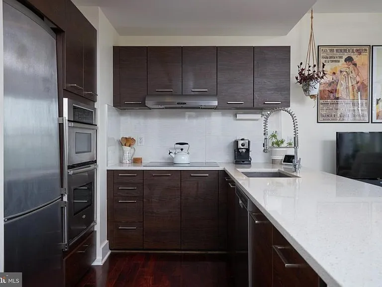 1020 Monroe St NW #407 — Photo 15