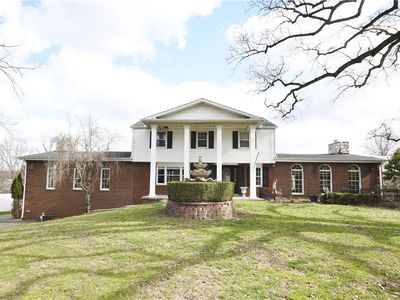 402 E Malden Dr, Coal Center, PA, 15423