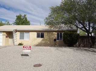 1306 N Gladeview Dr, Farmington, NM 87401
