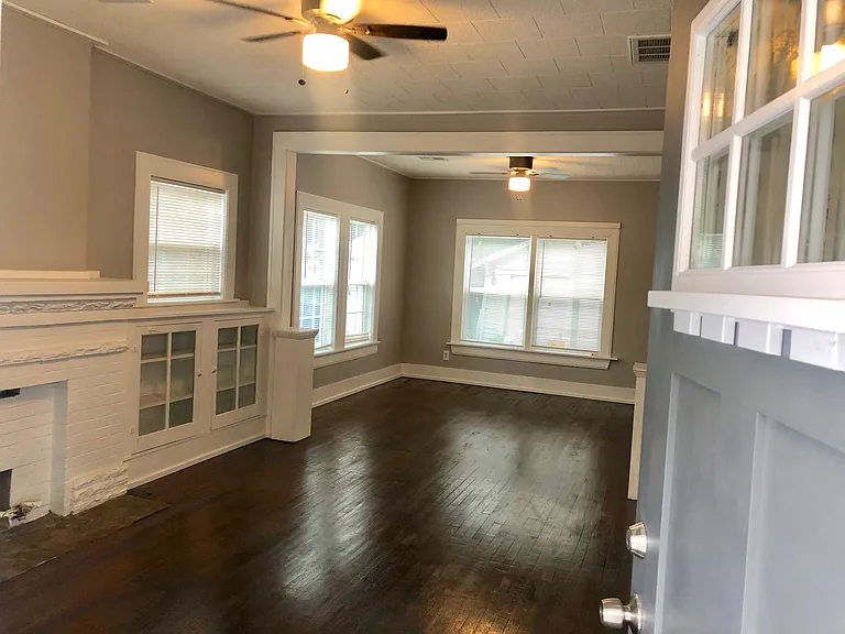 323 S Zunis Ave — Photo 7