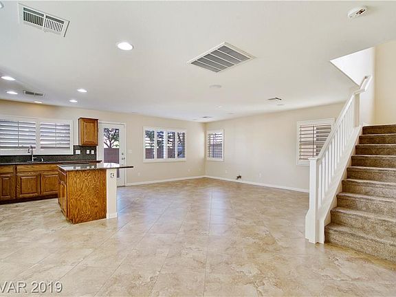 4th image of 8421 Spencer Canyon St