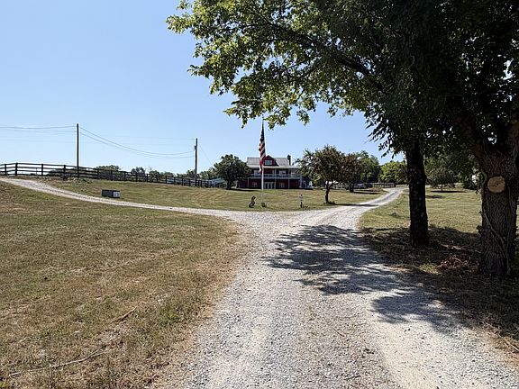 4th image of 177 Spurlock Ln #&-157