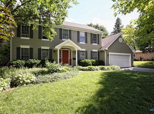 61 Roosevelt St, St Charles, IL