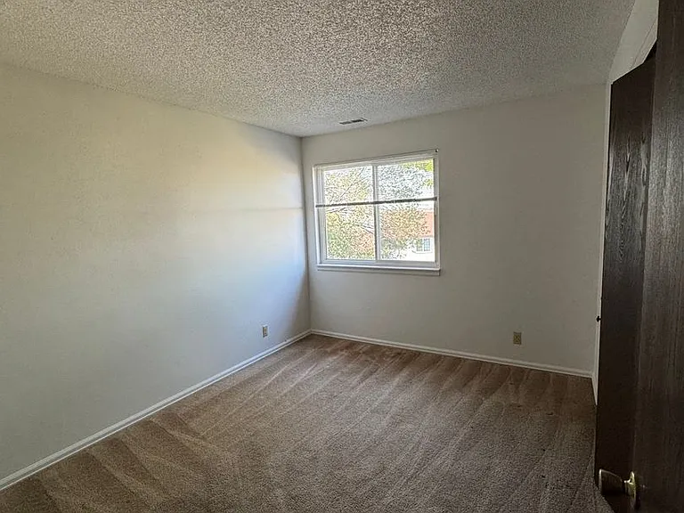 814 Tenderfoot Hill Rd #201 — Photo 6