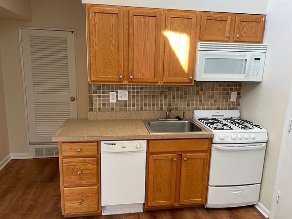 5th image of 1100-62 Midland Blvd #1132