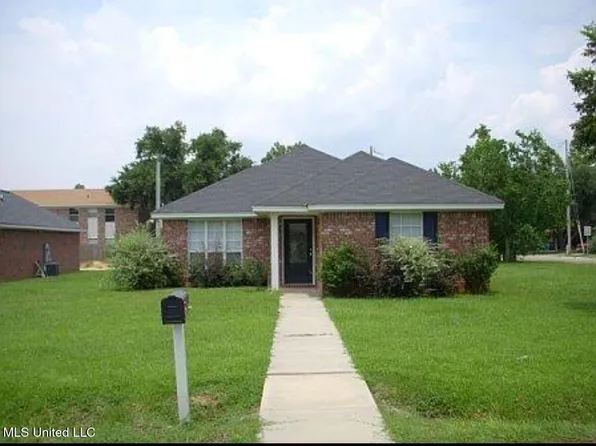 20044 Commission Rd, Long Beach, MS 39560