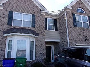 24 Rutland Dr, Hampton, VA 23666