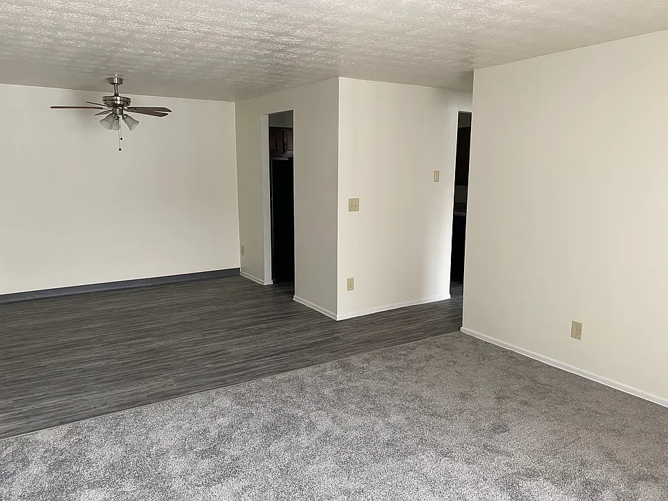 Living Room/Dining Room