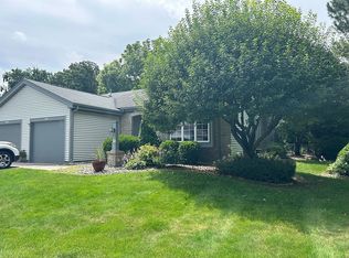 4875 Appletree Ln, Bay City, MI 48706