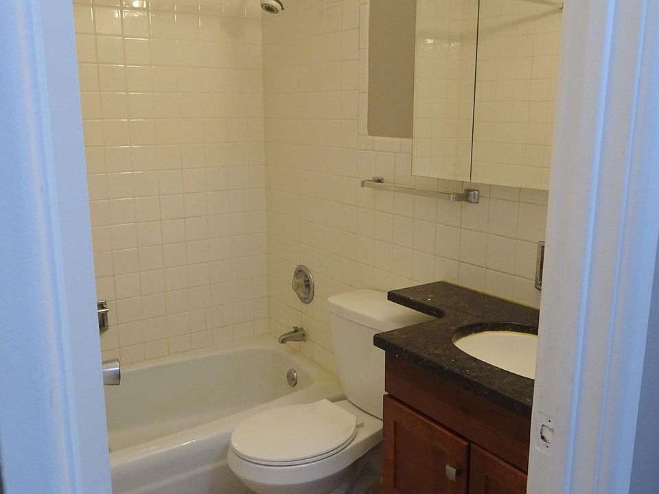 2nd image of 7840 W North Ave APT 5D