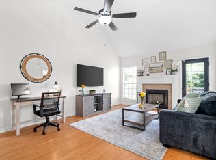 (Undisclosed Address), Clarksville, TN 37042