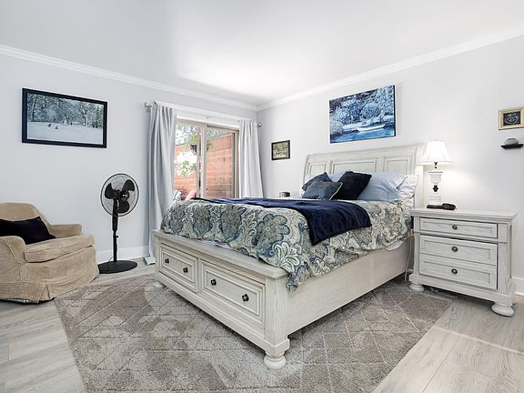 5th image of 5685 Daisy Cir