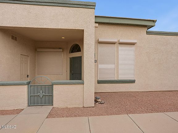 3rd image of 2359 W Via Di Silvio