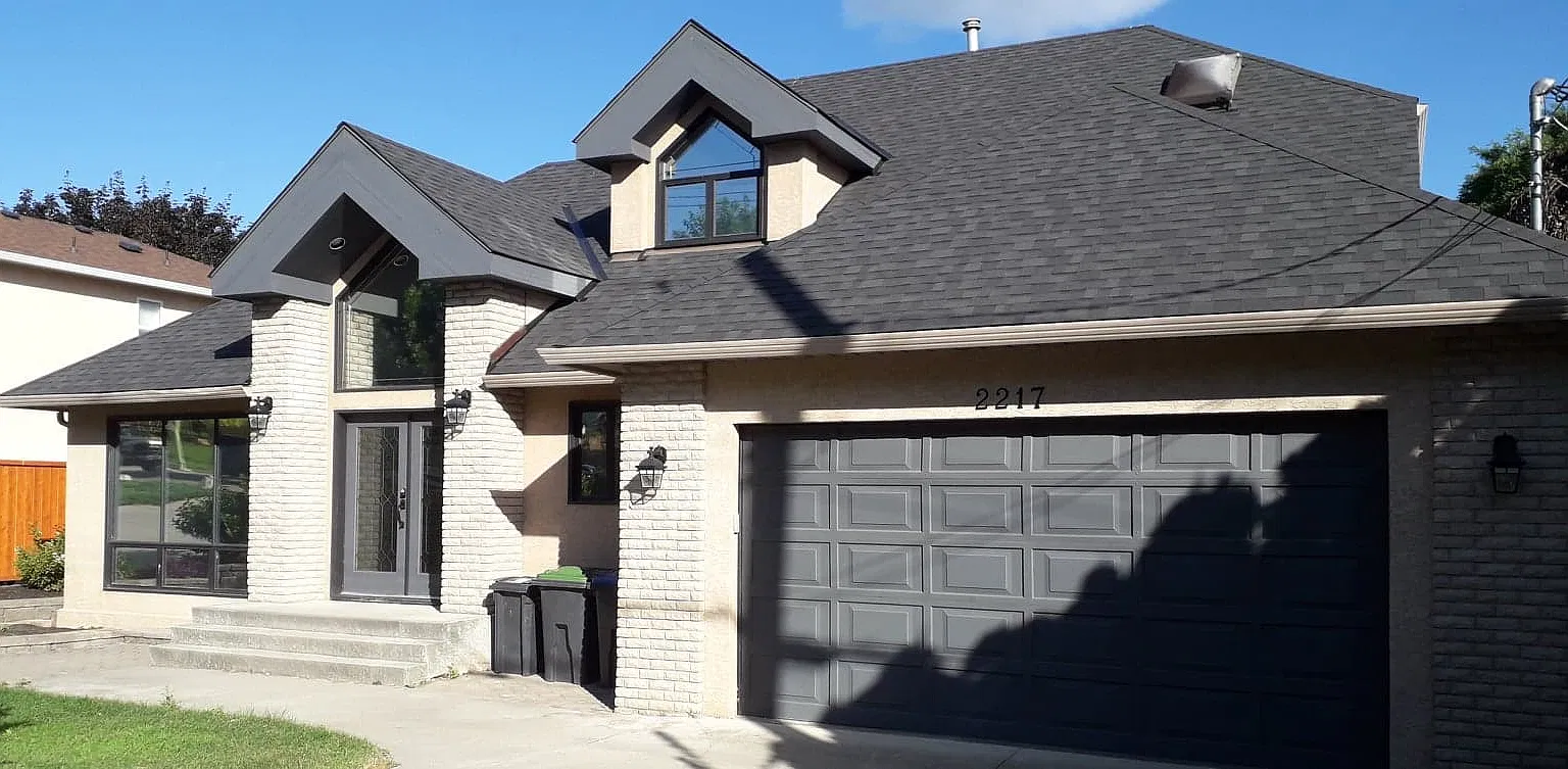 5 bed, 3.5 bath, 3100 sqft, $4,499 — Photo 1