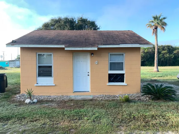 Admiral 939 1-5 Pit, 939 Admiral Dr #Admiral4, Corpus Christi, TX 78418