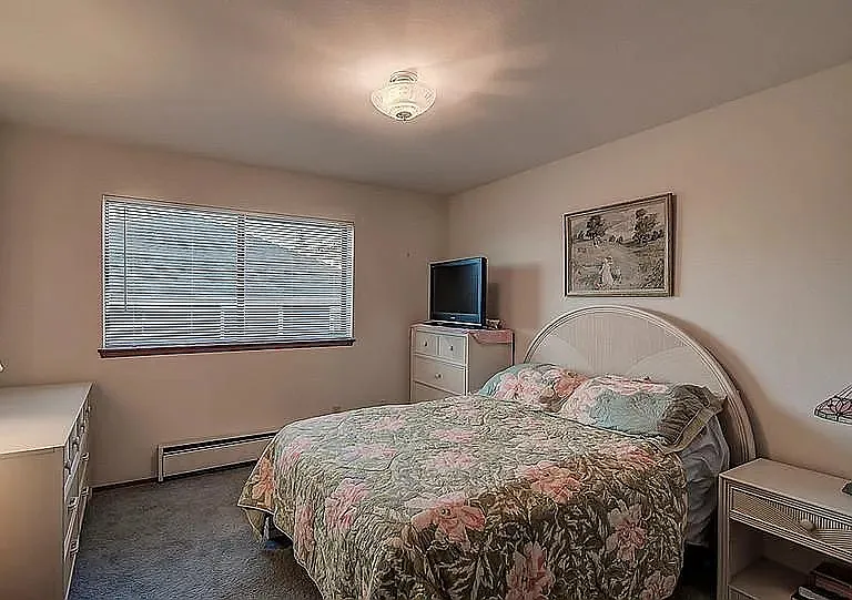 4021 Beach Dr SW #202 — Photo 7