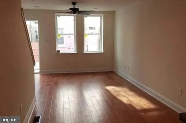 1338 S Bancroft St — Photo 5