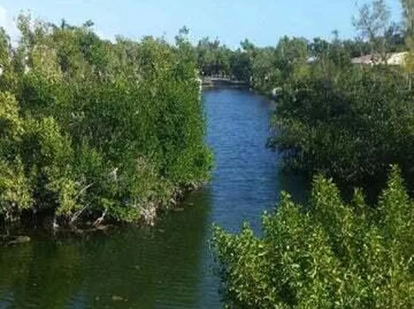 1791 Narcissus Ave, Big Pine Key, FL 33043