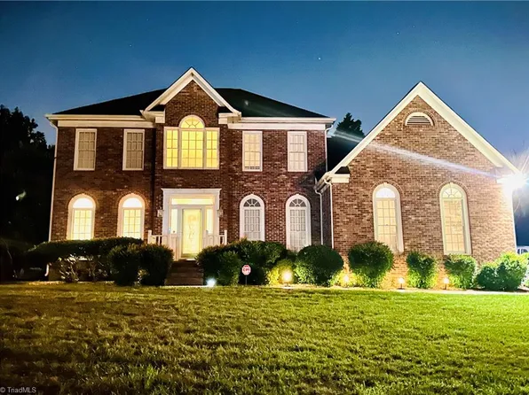 6507 Cardinal Forest Ct, Greensboro, NC 27410