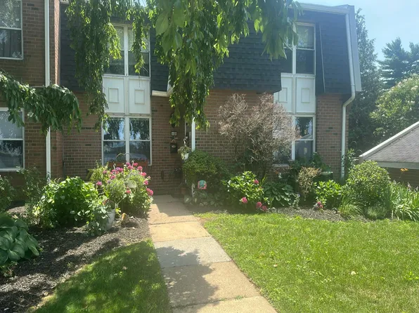2094 Harbour Dr, Palmyra, NJ 08065