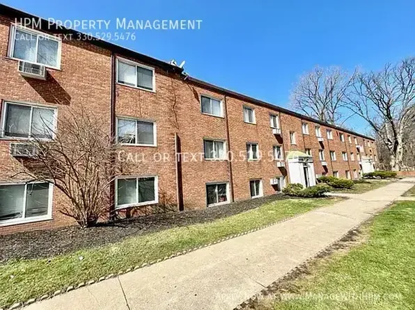 Royal Oaks Apartments