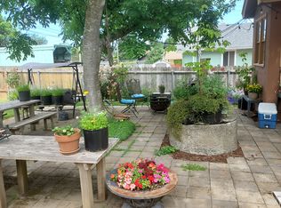 755 S 5th St #2, Coos Bay, OR 97420