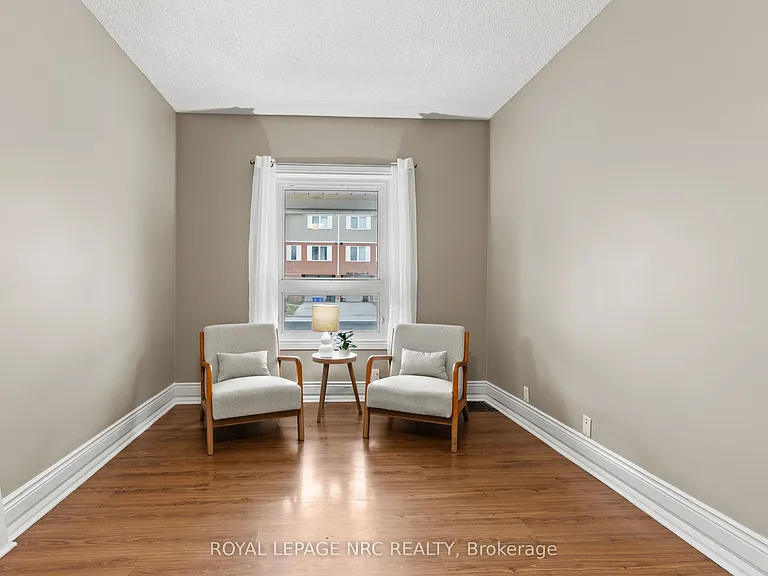 22 Denistoun St — Photo 14