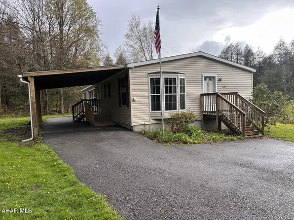 1629 Adams Ave, Mineral Point, PA 15942