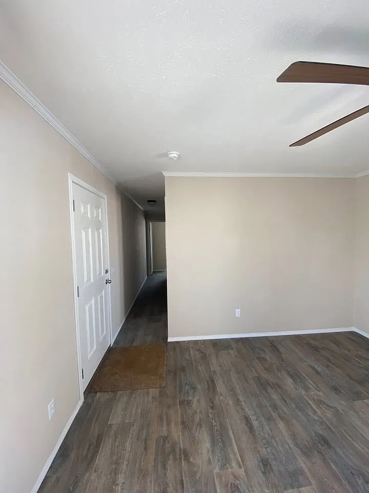 2502 Rockport Rd — Photo 2