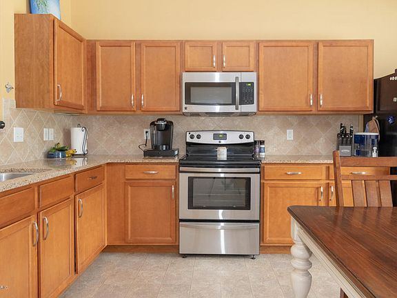 5th image of 6892 Annandale Dr
