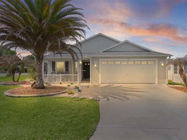 733 Jason Dr, Lady Lake, FL 32159