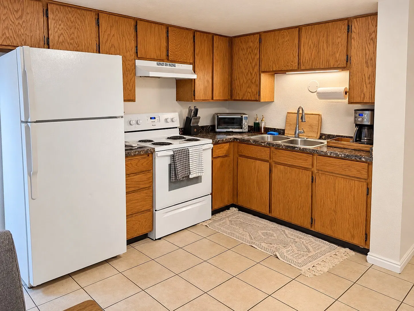 1 bed, 650 sqft, $1,950 — Photo 3