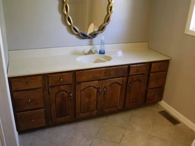 414 Levi Ct — Photo 14