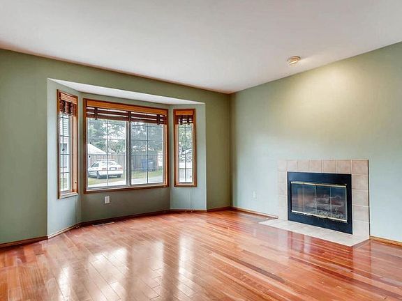 Front Main Living room