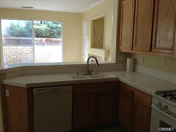 3rd image of 30221 Briarwood Ct