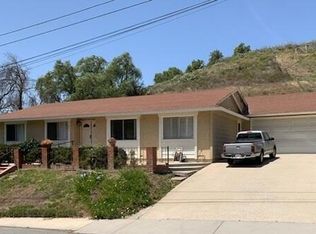 841 Valley Rd, Moorpark, CA 93021