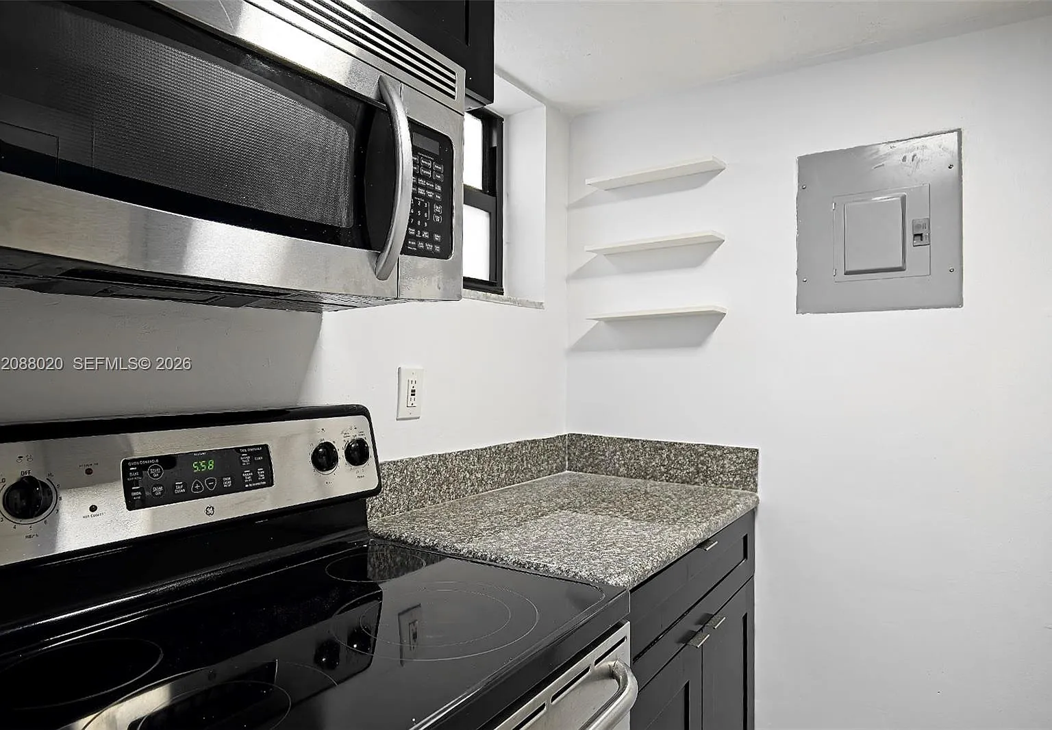 Spring Garden Condo Apts — Photo 4