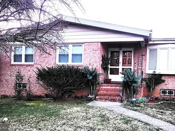 3819 Pikeswood Dr, Randallstown, MD 21133