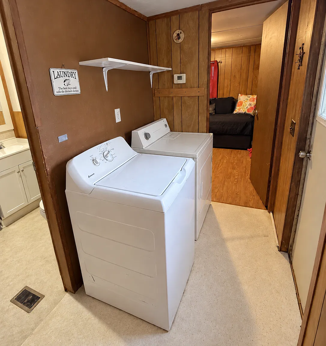 2 bed, $895 — Photo 3