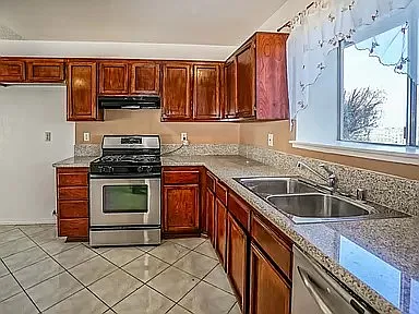 2808 E Avenue R12 — Photo 6