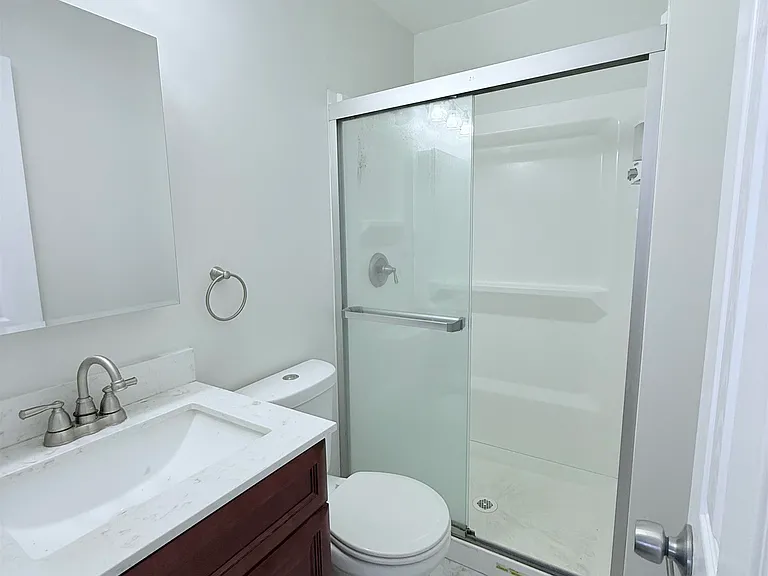 34 Gray St #3 — Photo 9