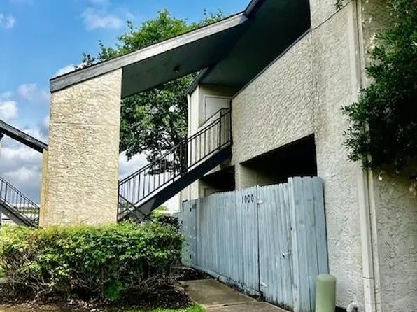 7313 Gulf Fwy APT 1001, Houston, TX 77017