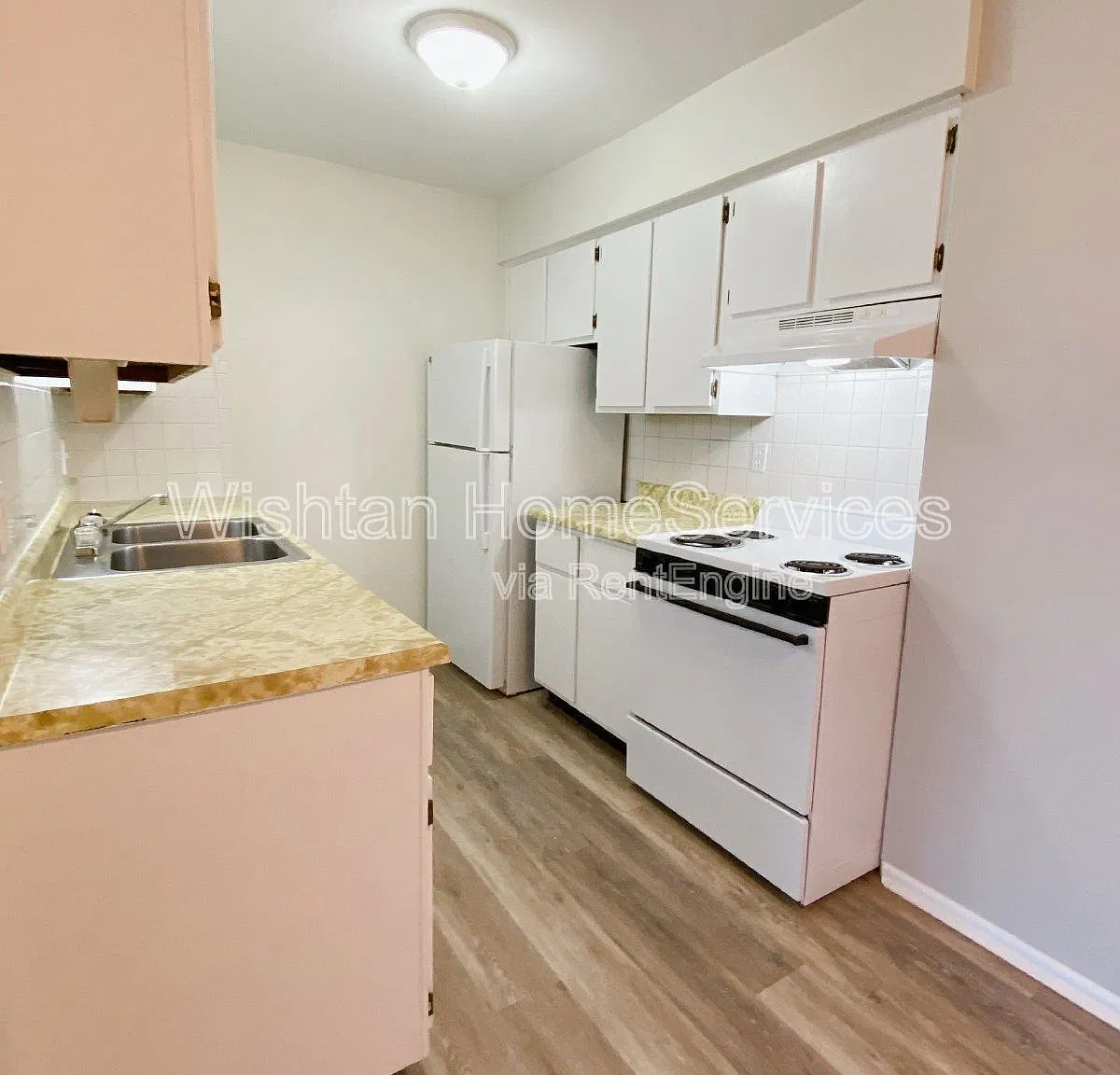 203 Charleston Blvd — Photo 1